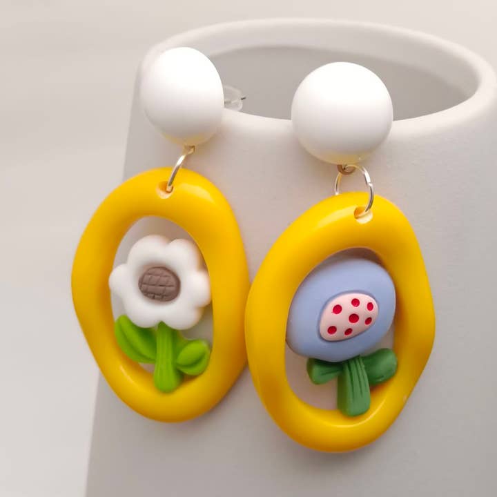 Girl's Asymmetric Flower Earrings - YK for wholesale by Mio Queena