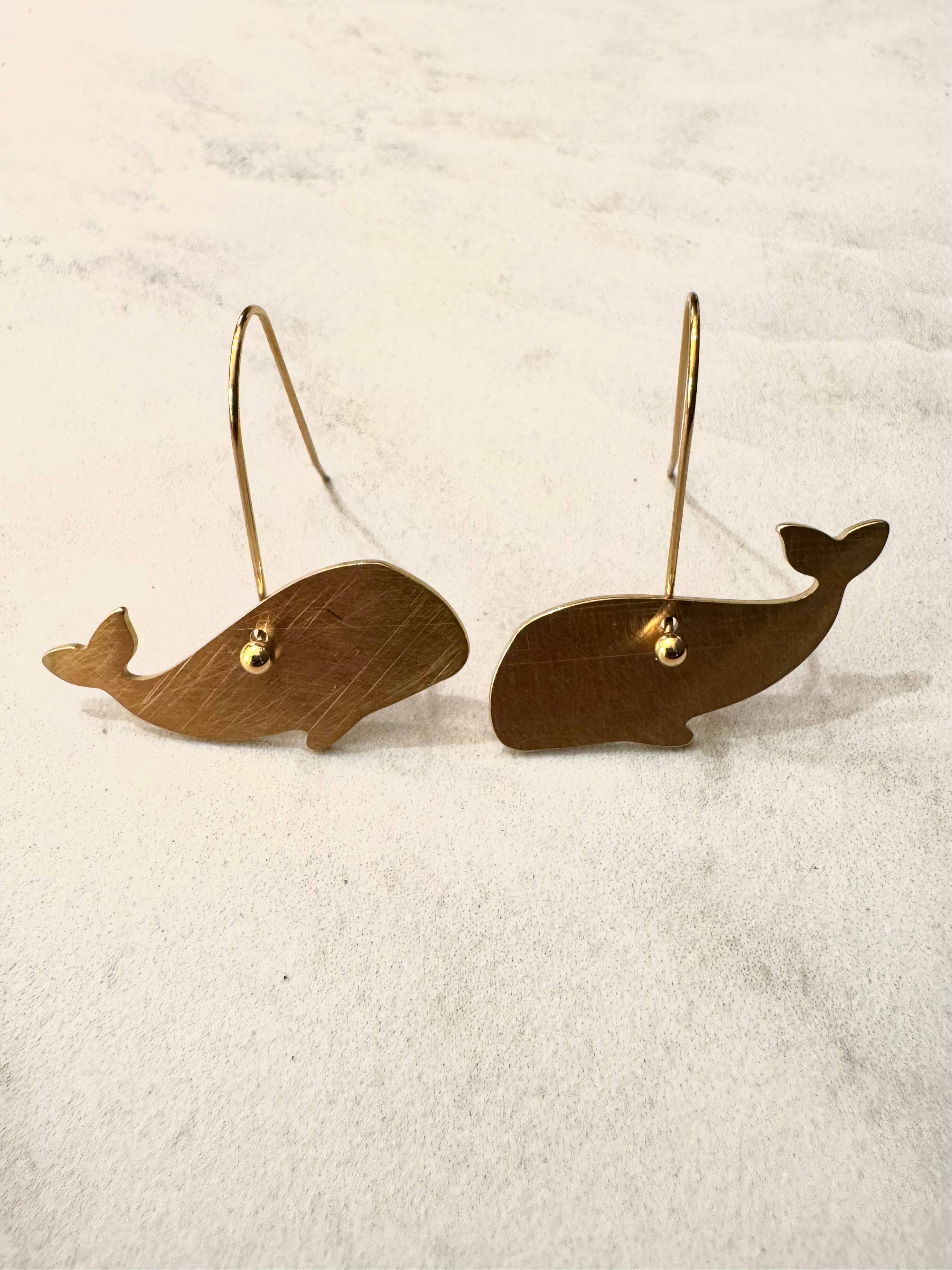 Cassette Barcelona - Wholesale Dangle Earrings - Brushed Matte Gold Whale Earrings0