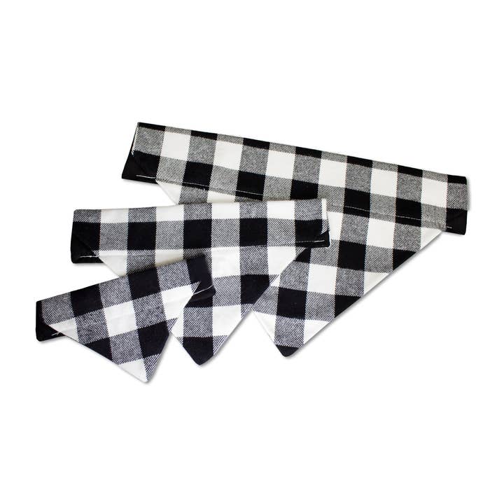 Bandana pour chien à carreaux noir et blanc Buffalo pour la vente par PawsAbilities