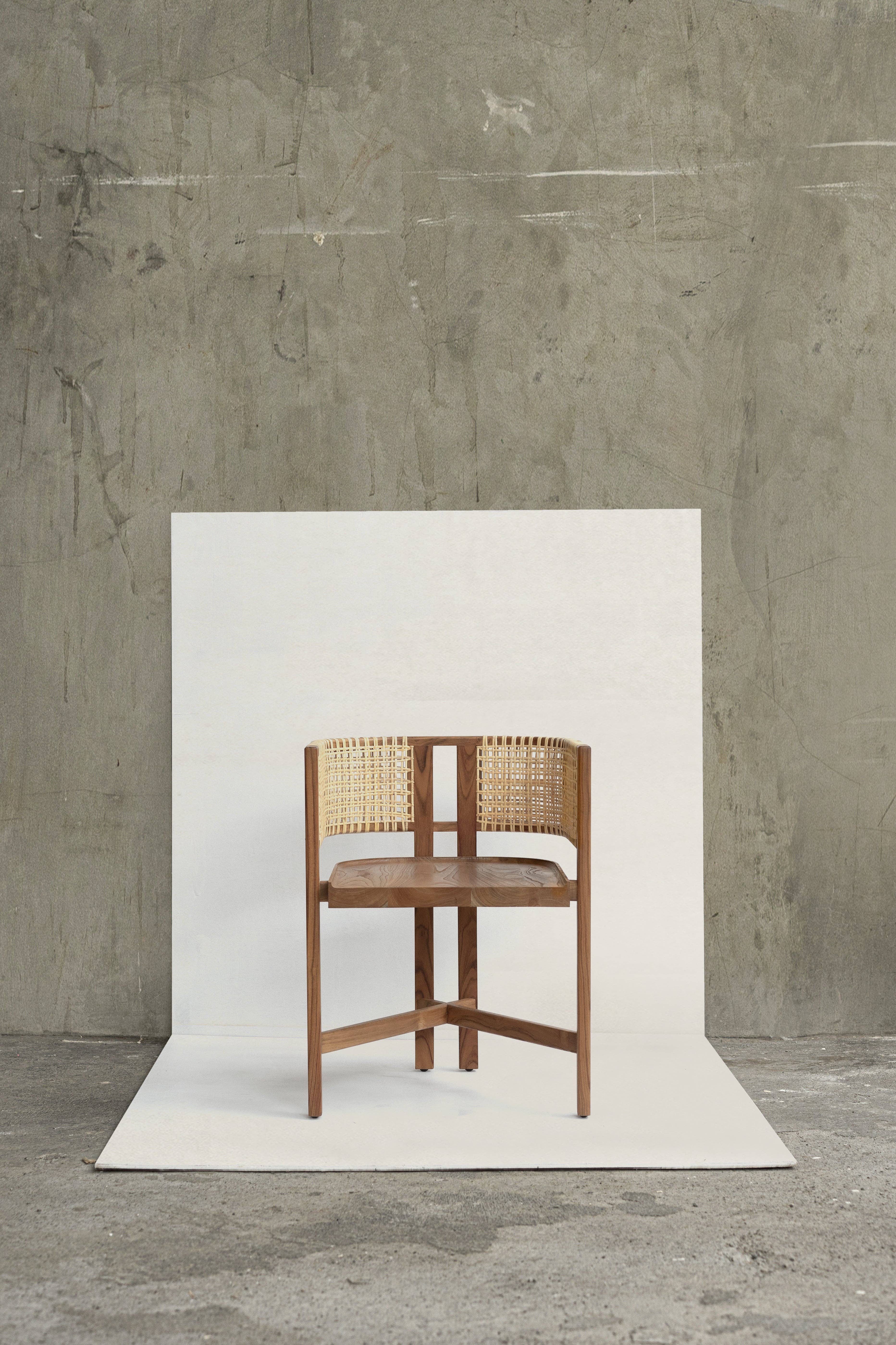 Natural Brown Assisi for wholesale on Faire