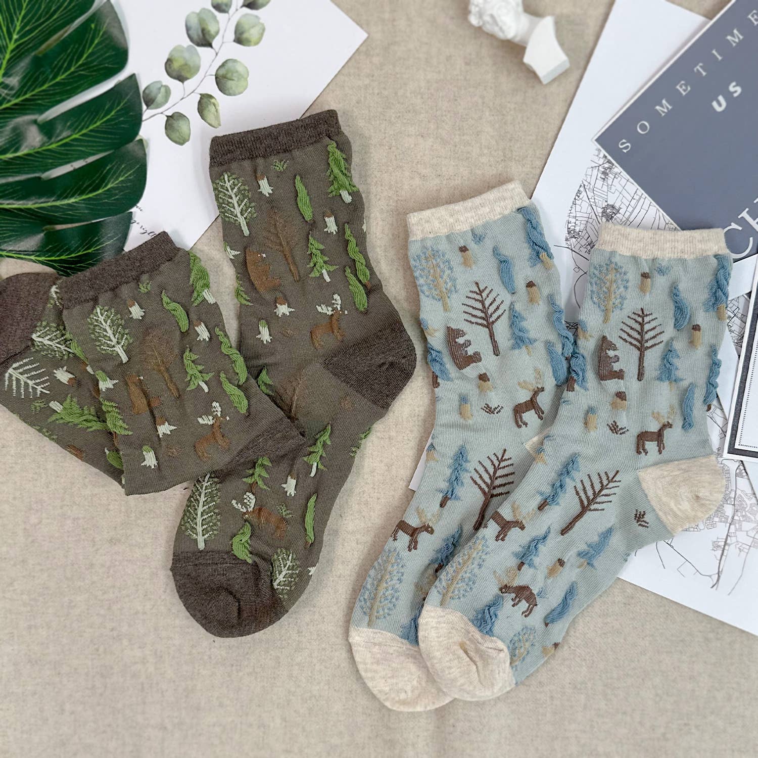 7DAYSSOCKS – wholesale Strumpor - Dam – Damstrumpor med Oulanka skogsmönster, crew-modell5