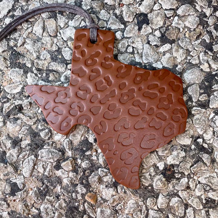 TX Shape Cheetah Air Flair for wholesale by Callahan Leather Co.