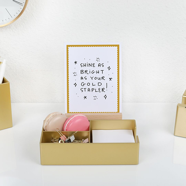 Talking Out of Turn - Wholesale Desk Set - Desk Set1