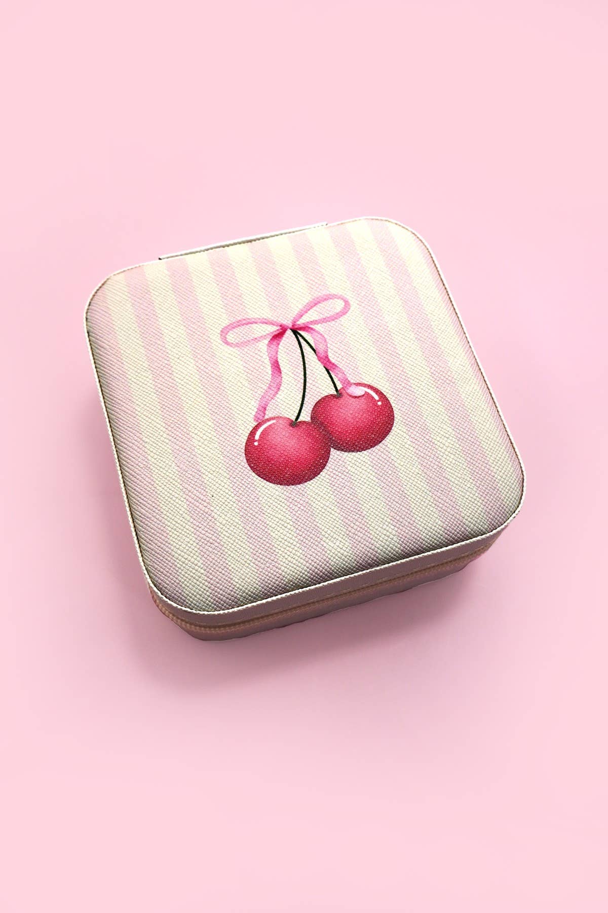 JOSSLYN by wall to wall - Wholesale Jewelry Box/Organizer - DESIGNED JEWELRY ORGANIZER TRAVEL BOX CASE | 40P5662