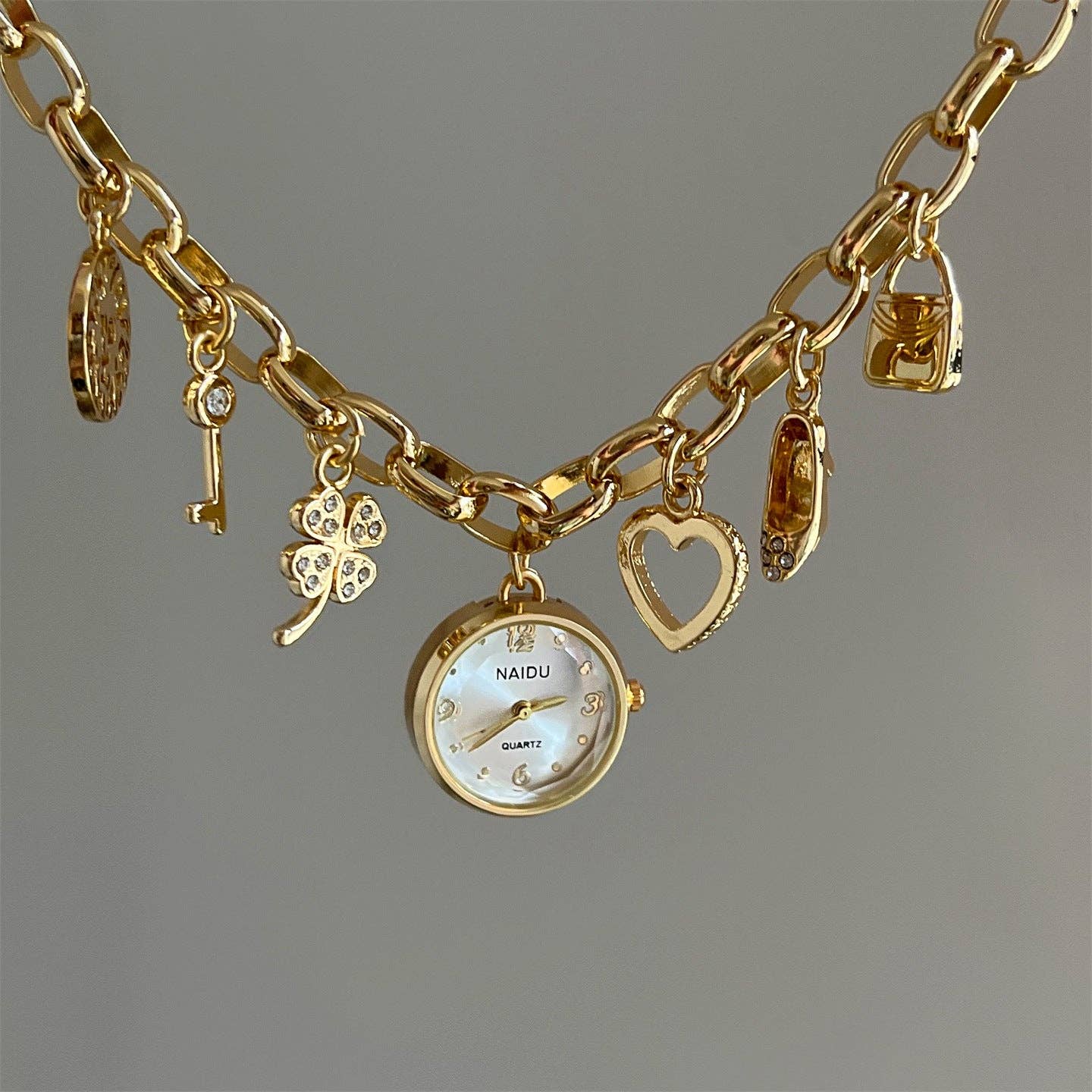 Dipped Shop - Wholesale Wrist Watch - Women's - Heart Pendant Charm Bracelet Quartz Watch DP25F7354