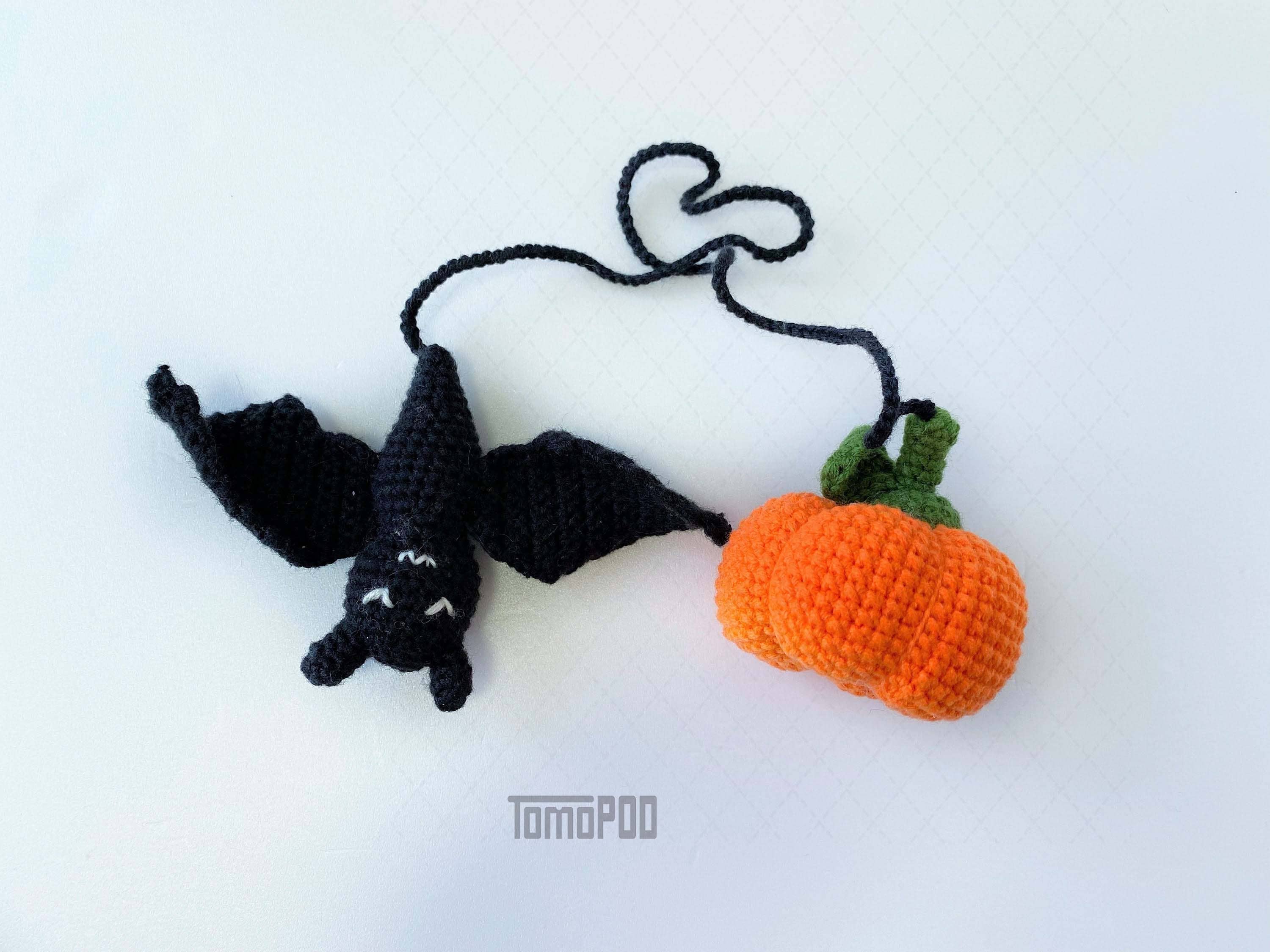 TOMOPOD LLC - Wholesale Car Decorative Charm - Unisex - Crochet Bat and Pumpkin Car Mirror Hanging, Halloween Decor3