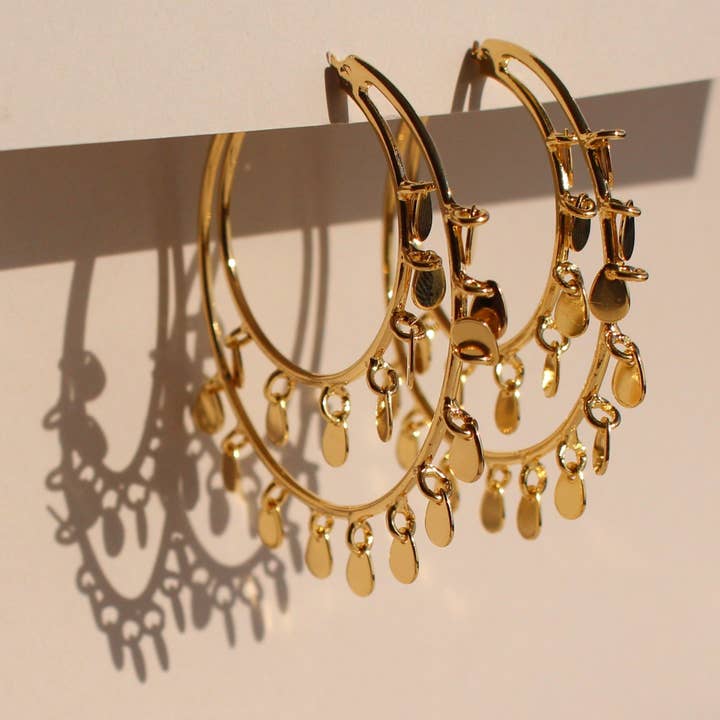 Drops dubbelvergulde hoepels | Lyric Hoops | Demi Fine Jewelry voor wholesale door GYS