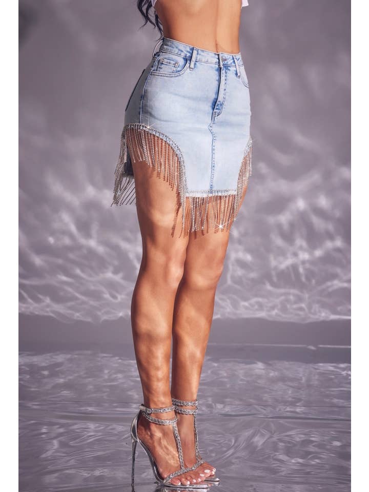 LAVAGGIO LEGGERO Minigonna con strass in vendita all'ingrosso su Faire1