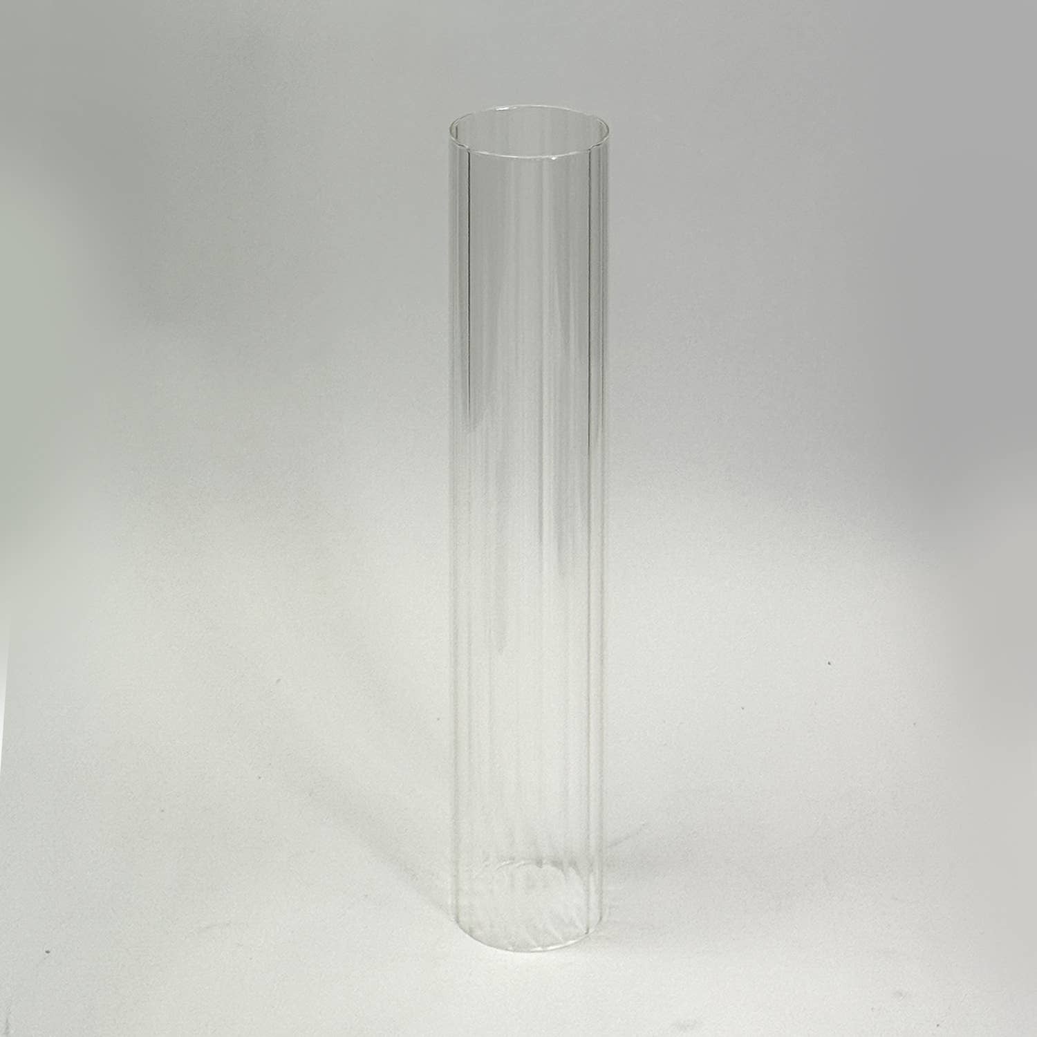 Claro Chaminé de Vidro Plissada (A-20" x D-4") para venda a revendedores na Faire7