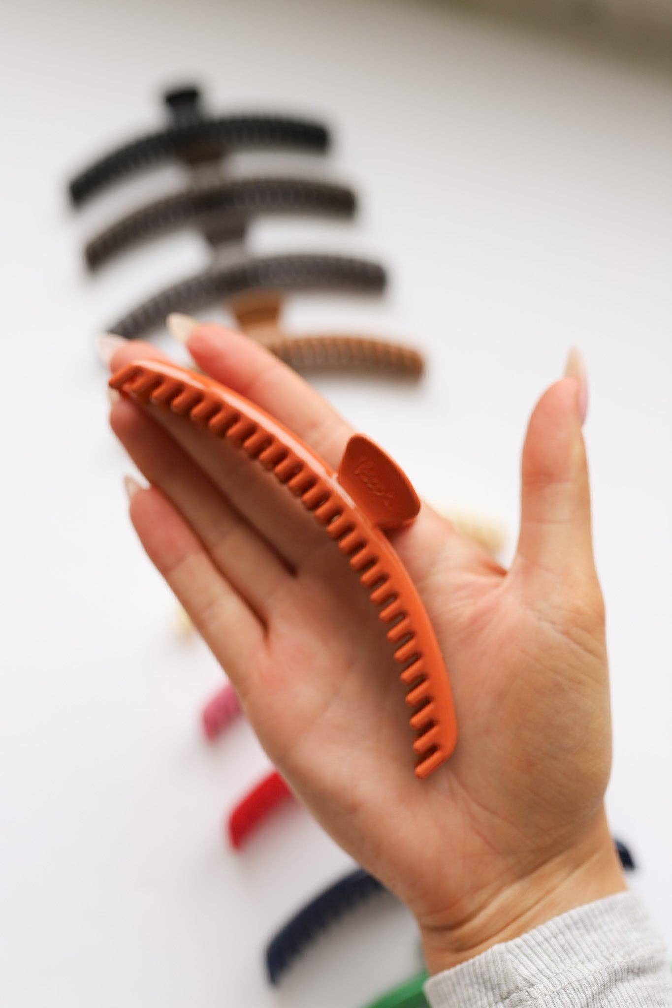 KAXI - Wholesale Hair Clip - Women's - Shiny Original Hold Everything Claw55