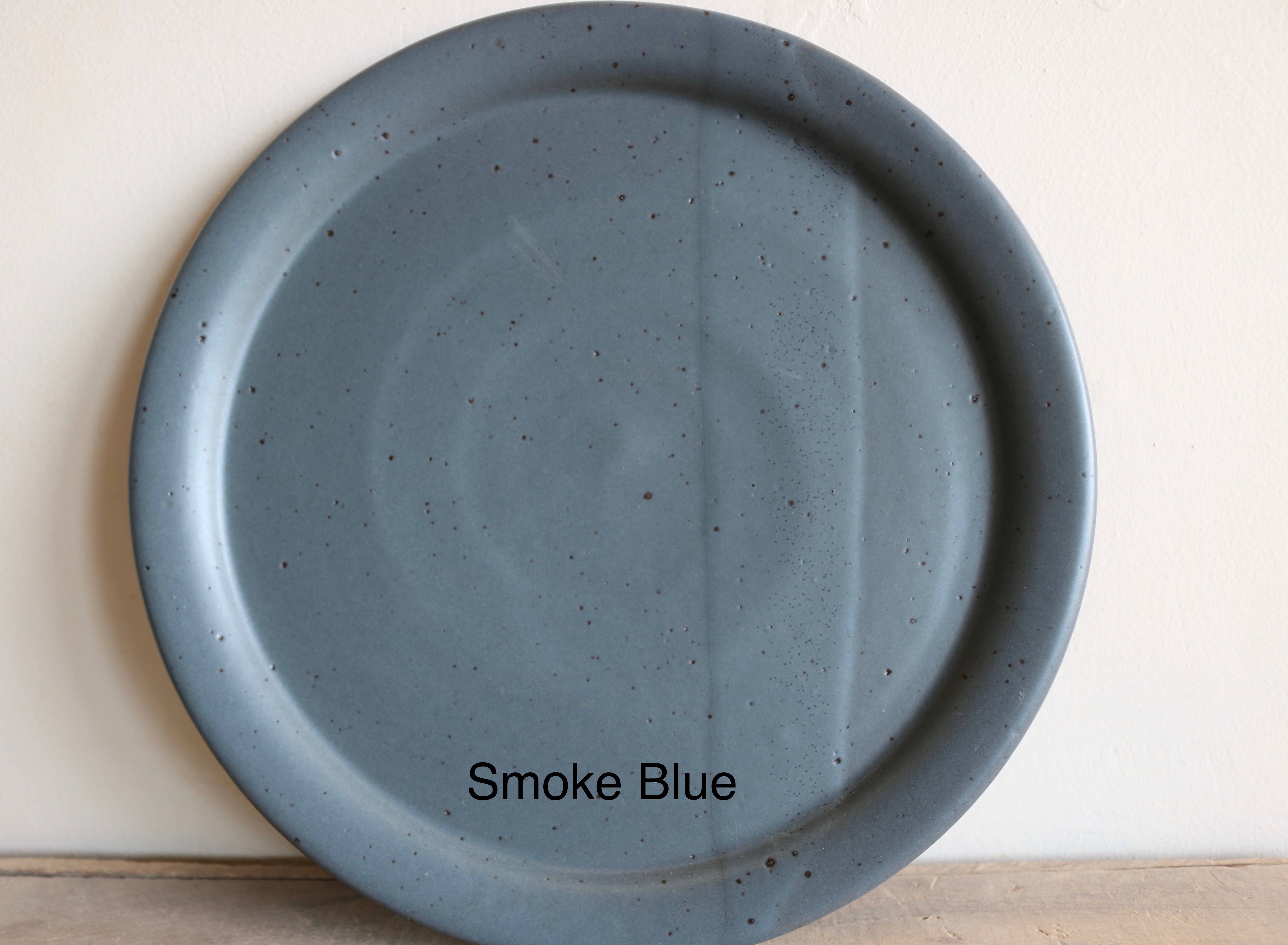 KJ Pottery - Wholesale Borden - Handgemaakte dinerborden van ijzerrood steengoedklei18