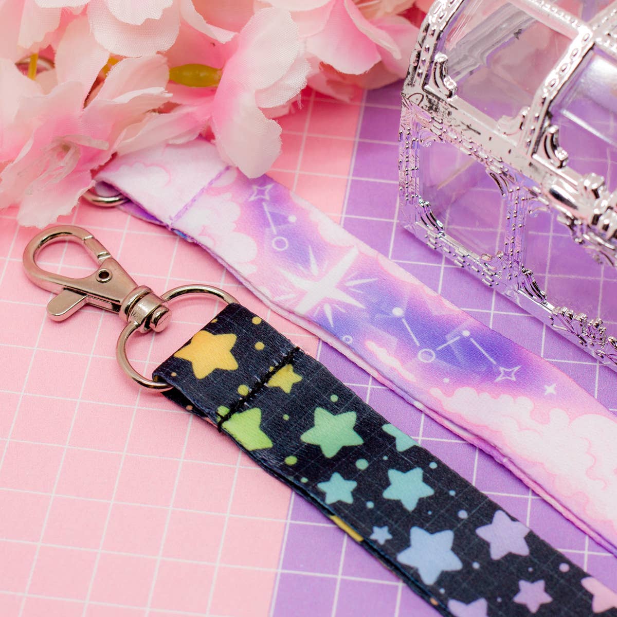 Moonlume – wholesale Lanyard – Women’s – Rainbow Stars Dark lanyard with lobster clasp3