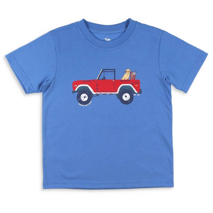 T-shirt graphique chiot patriotique pour la vente par Shrimp and Grits Kids