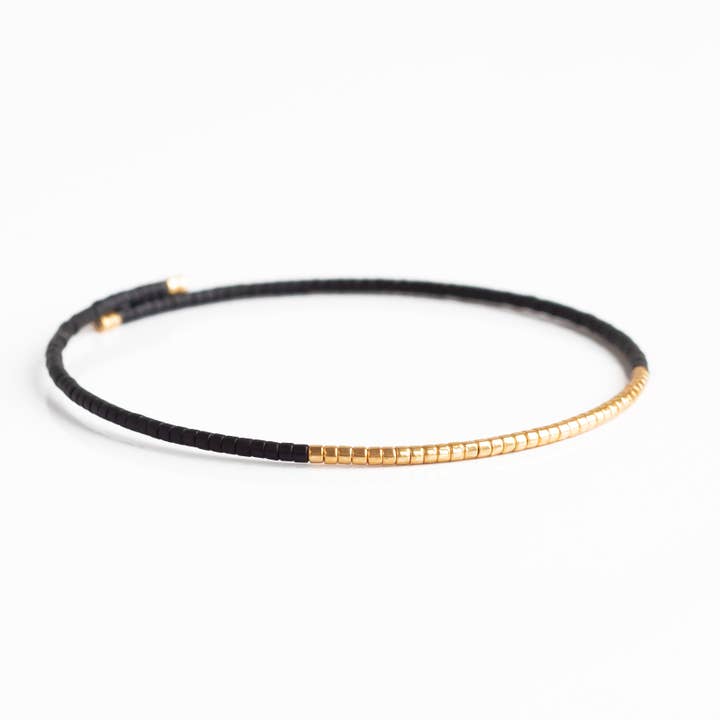 Lenny & Eva - Wholesale Bangle Bracelet - Norah Bangle-Black | Beaded Bracelet | Delicate Jewelry1