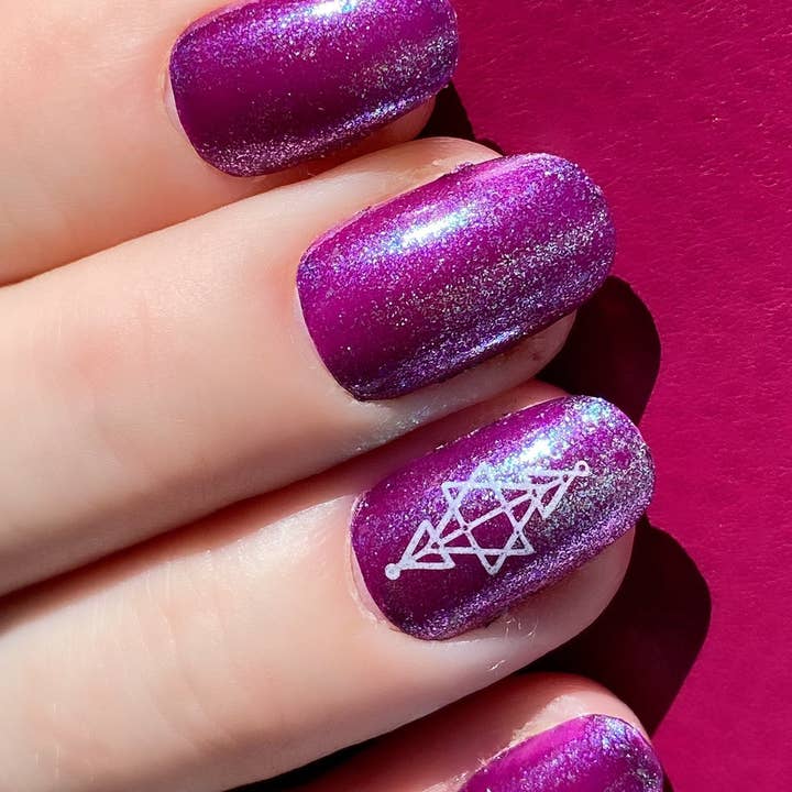 Space Witch Nails - Wholesale Press-On/Fake Nails - Mystic Witch Shimmer Sacred Geometry Purple Nails