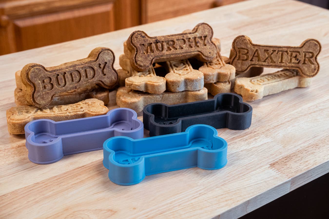 Purchase Wholesale dog treat molds. Free Returns & Net 60 Terms on Faire