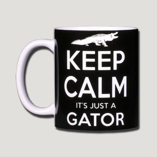 Keramiktasse „Keep Calm Gator“, 11 oz für den Großhandel von Atlas Screen Printing