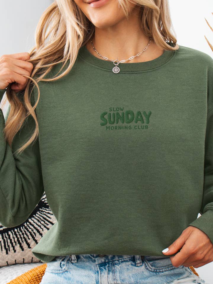 P E T I T R U E - Wholesale Sweatshirt - Women's - Slow Sunday Minimalist Embroidered Sweatshirt 4