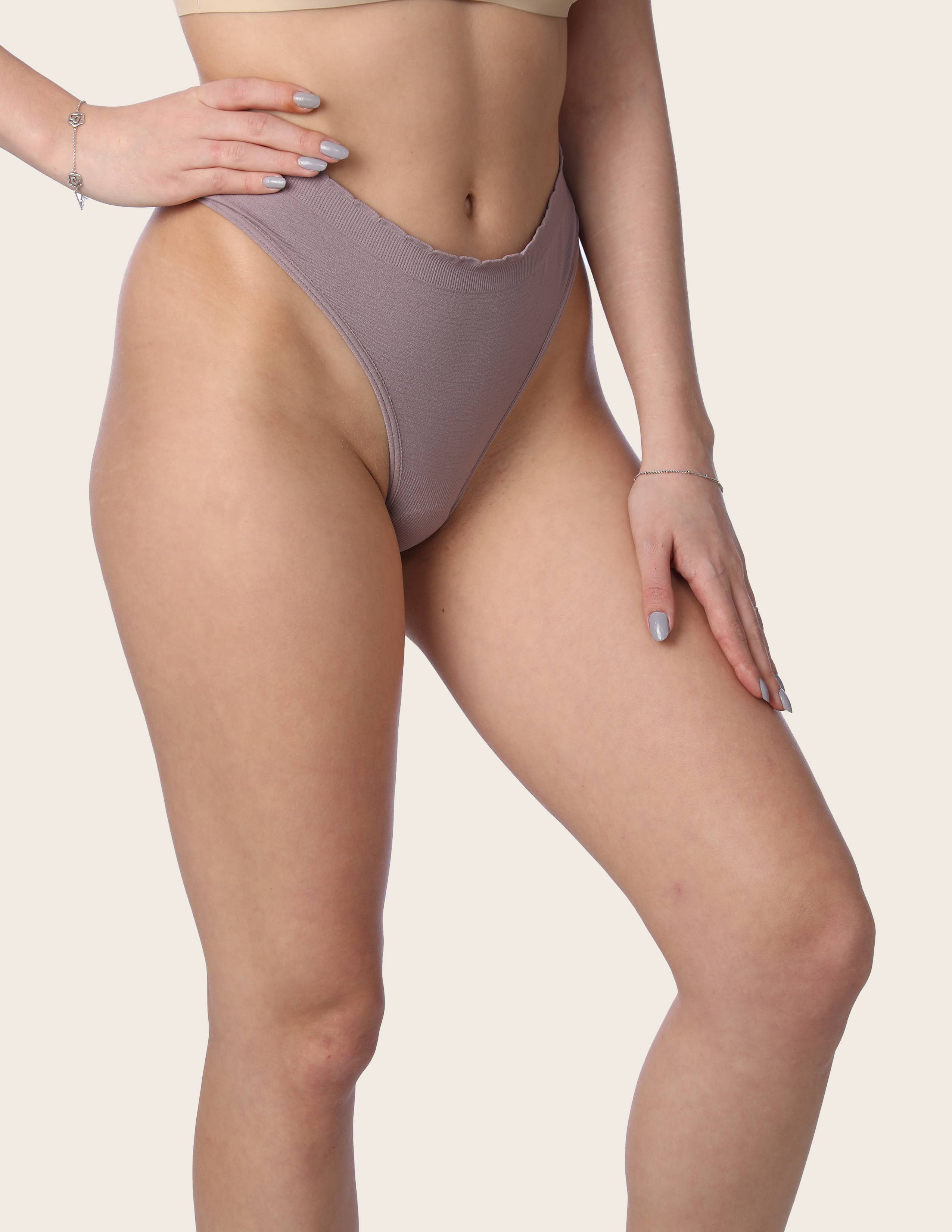 Isadora, Tipi toe, & James Fiallo - Vente Sous-vêtements – femme - Isadora Tanga Femme Taille Basse Sans Coutures5