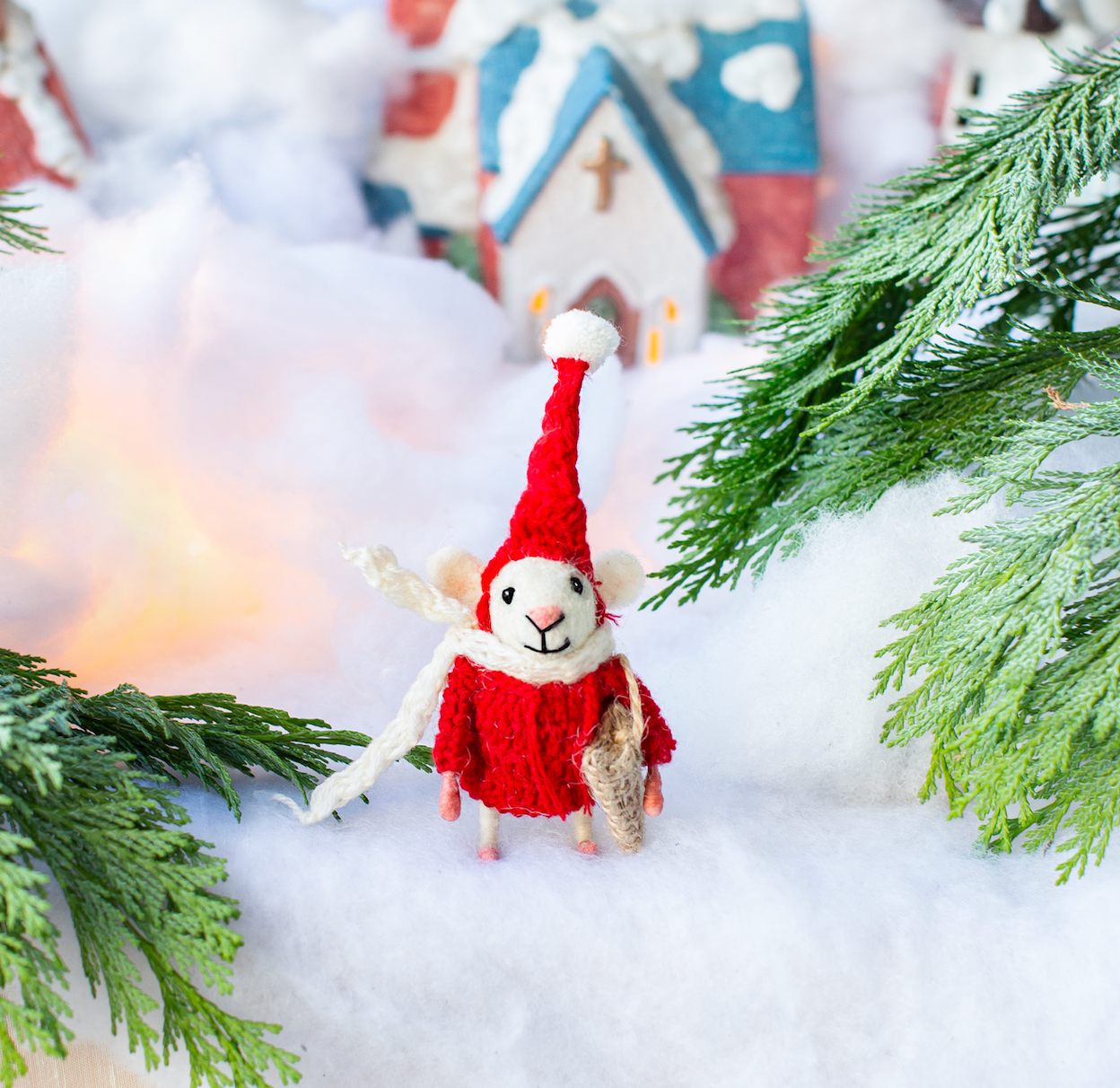 Sew Heart Felt – wholesale Christmas decoration – Father Christmas Mouse1