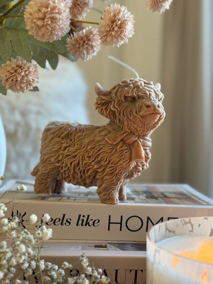 Highland Cow Candle Large Size for wholesale by Ritual Spirit ltd