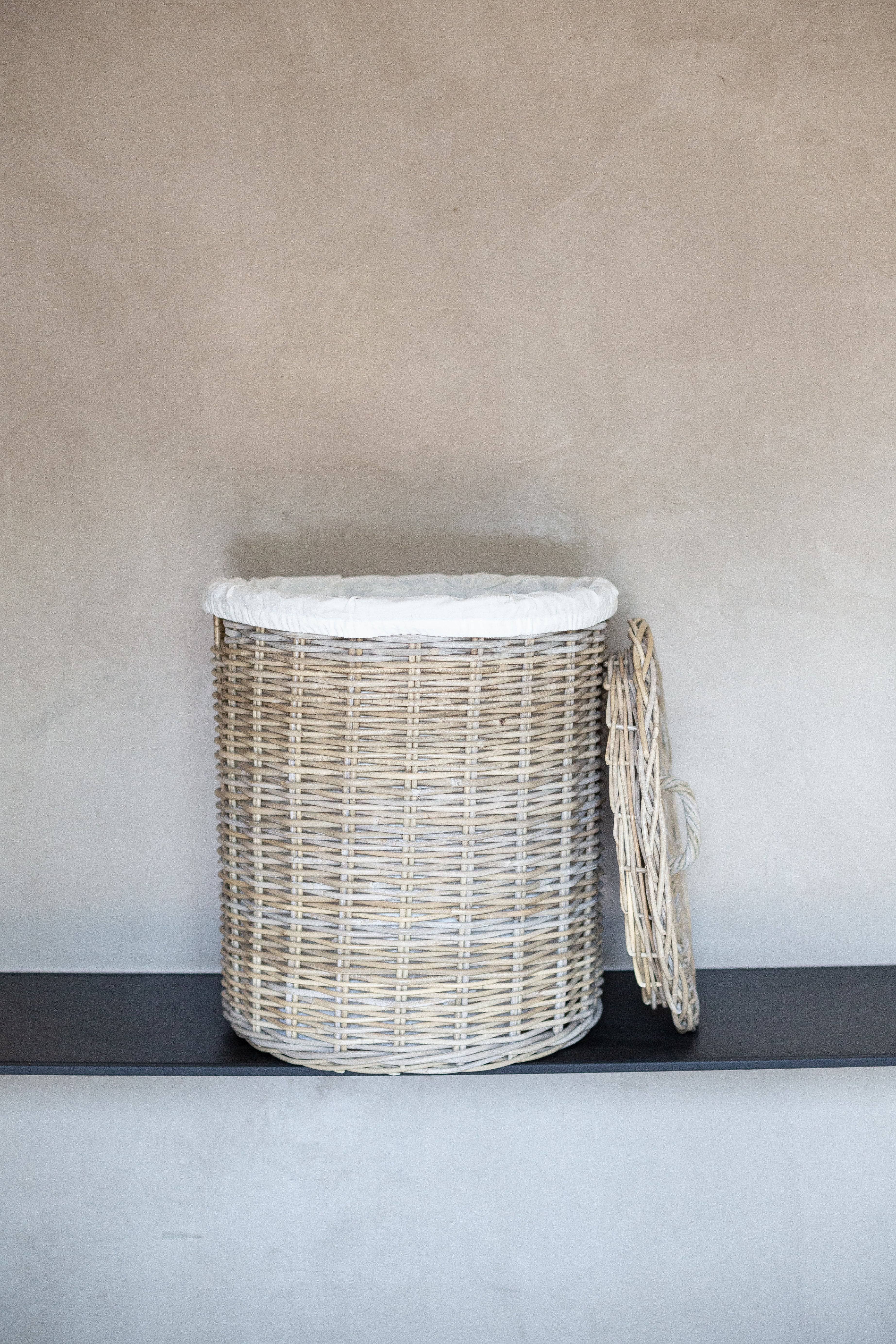 Basketly - Wholesale Laundry Basket - Rattan Laundry Baskets with Lid and Inner Bag2