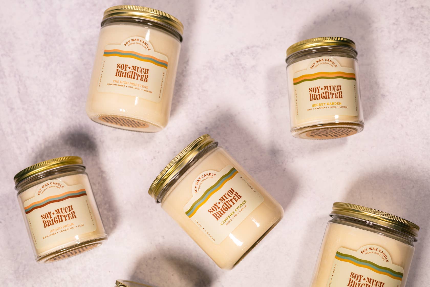 Soy Much Brighter Candle Co. - Vente Bougie en bocal - La Terre et sa lune//Bougie en cire de soja non toxique4