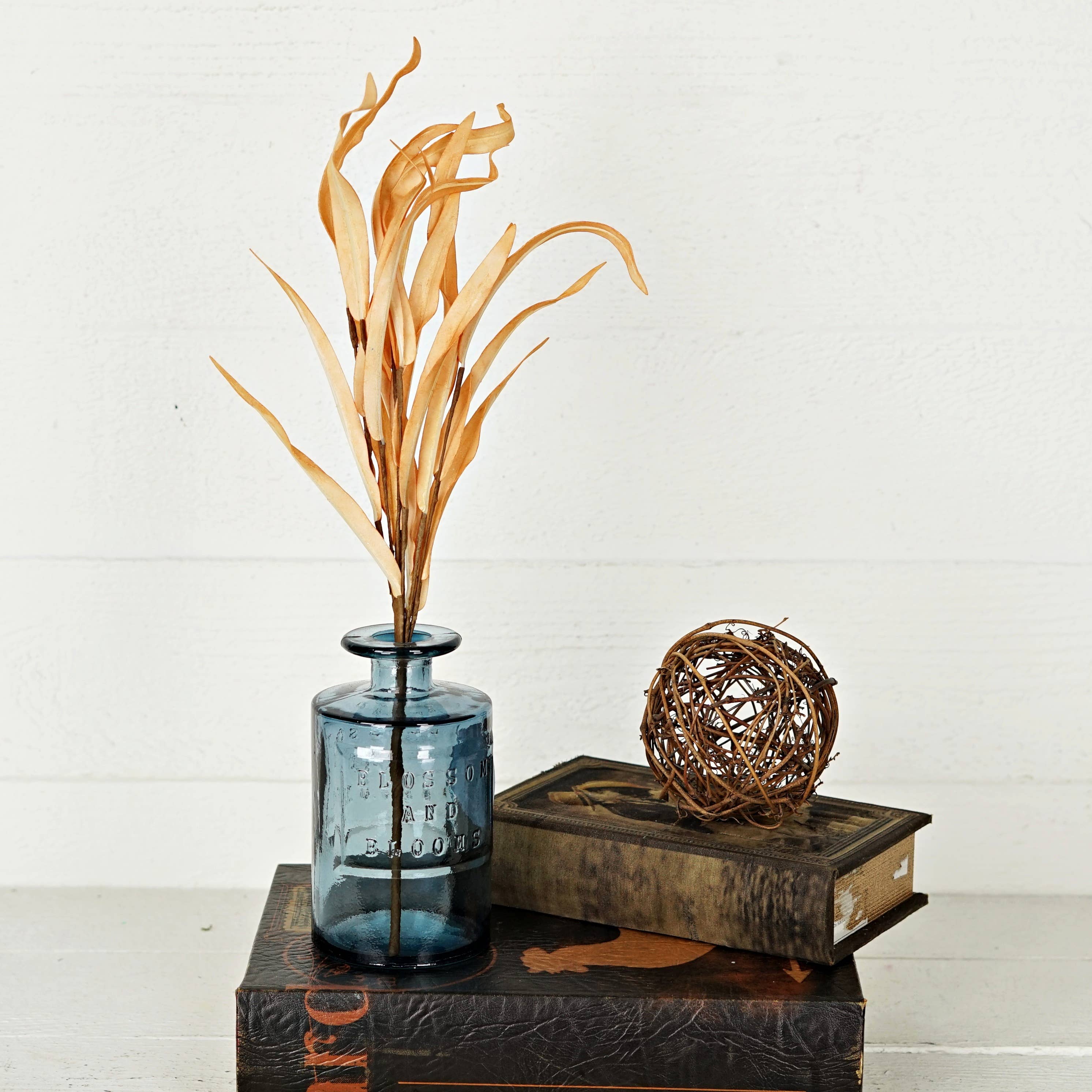 Holiday Depot Inc. - Wholesale Artificial Flowers - 29565- 18in Pick-Foam Willow Leaves-Autumn3