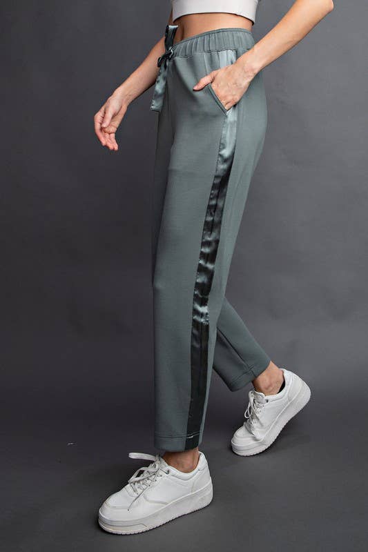 Sunday Morning - Wholesale Lounge Sweatpants/Joggers - Women's - P146237 Straight Leg Jogger with Side Satin Detail1