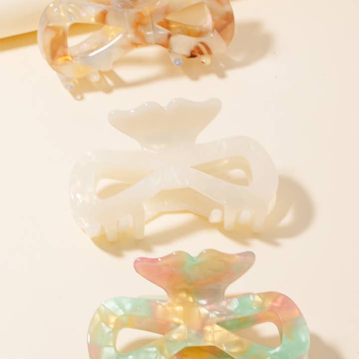 3Pc blandad hartsfigur 8 hårkloset för wholesale av Anarchy Street