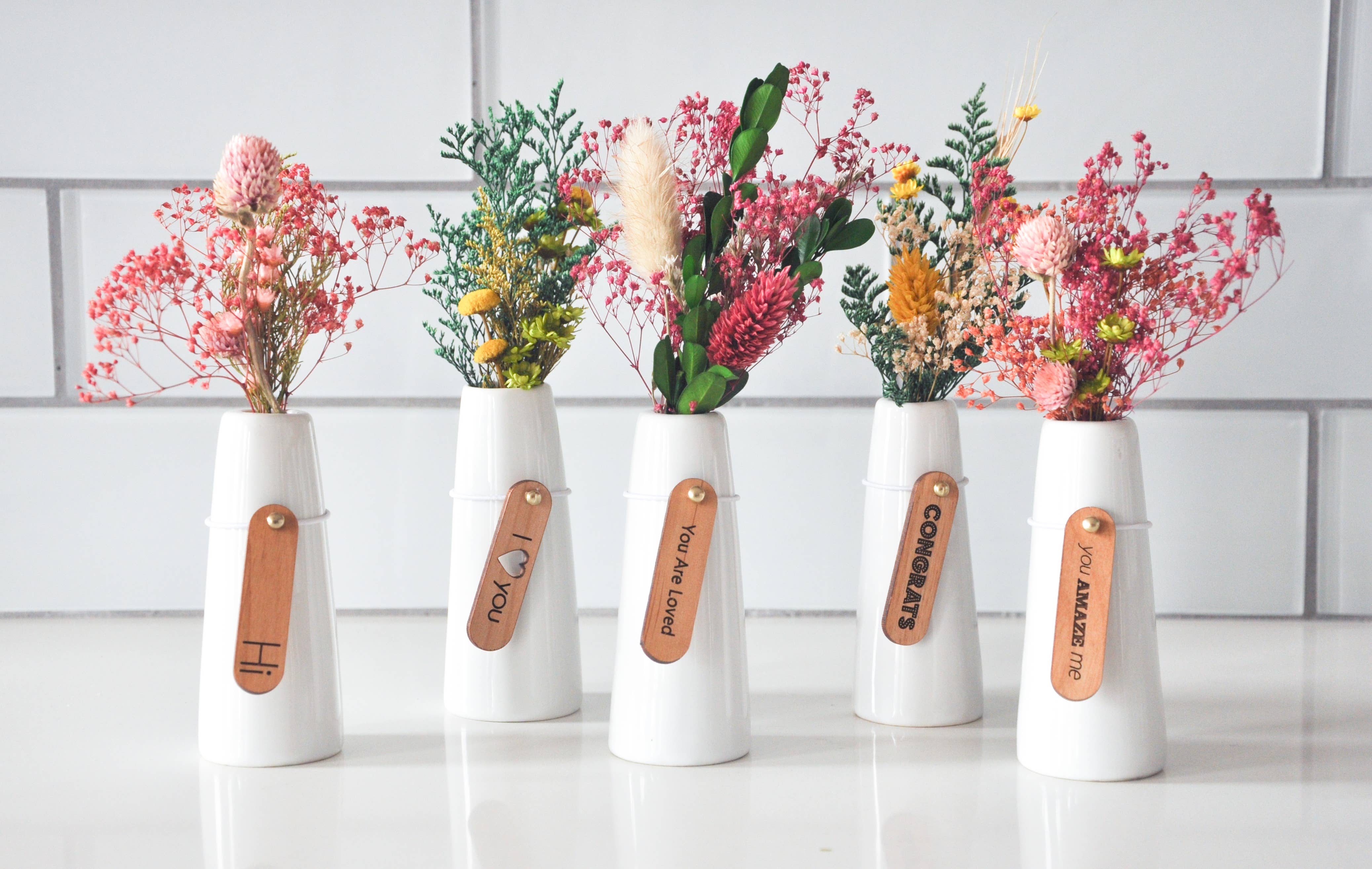 Lucca - Wholesale Vase - Mini Dried Floral Vases & Wood Gift Tag3
