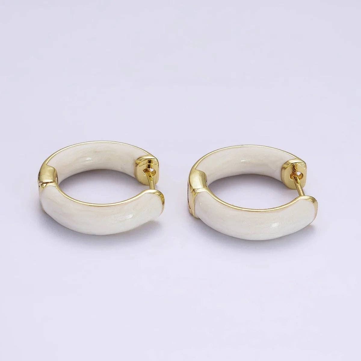 Simply Jewels - Vente Créoles - Créoles en émail nacré ✦ EA-21AE6550