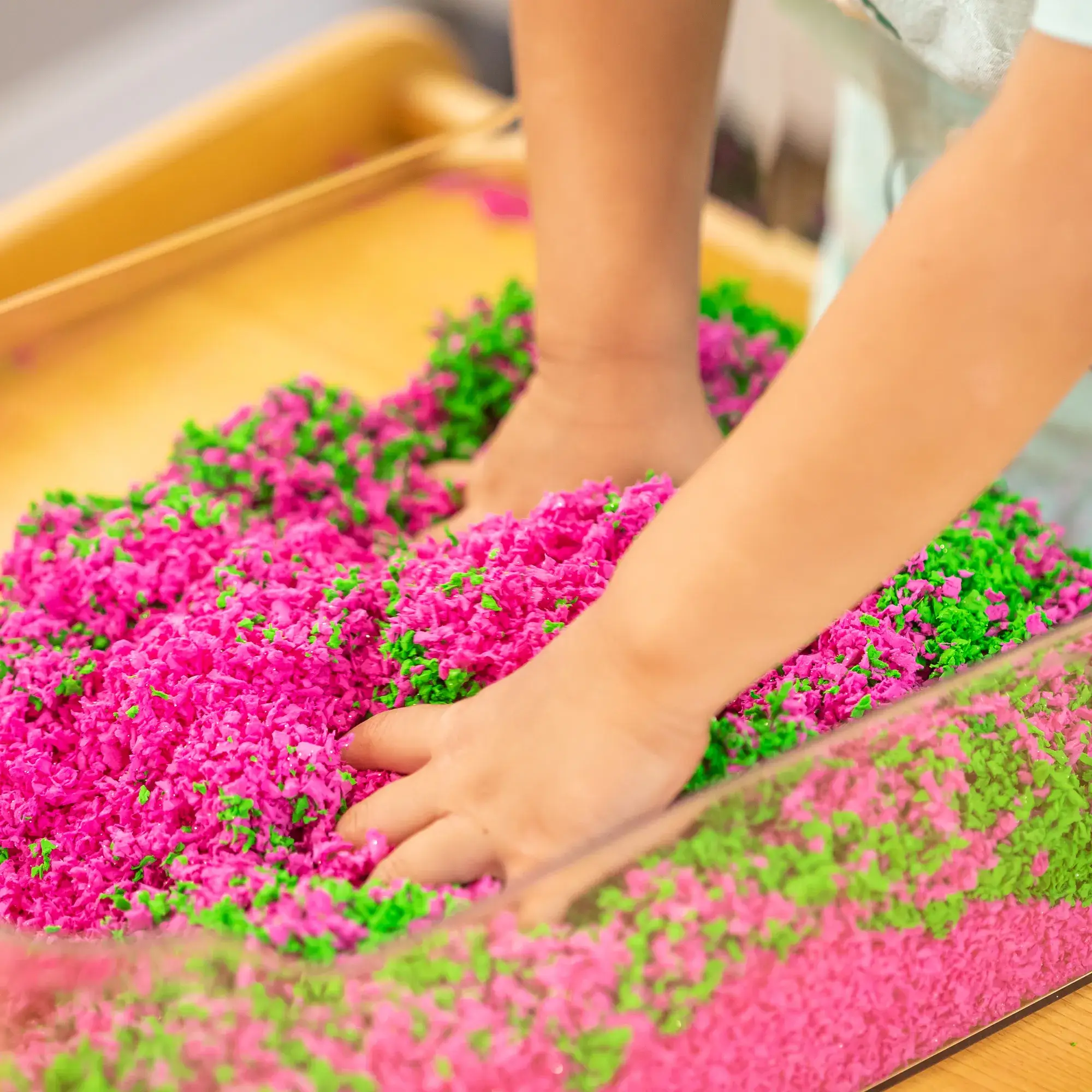Learning Resources - Wholesale Putty/Slime - Kids - Playfoam® Pluffle™ Purple, Green, Pink & Yellow 4-Pack3