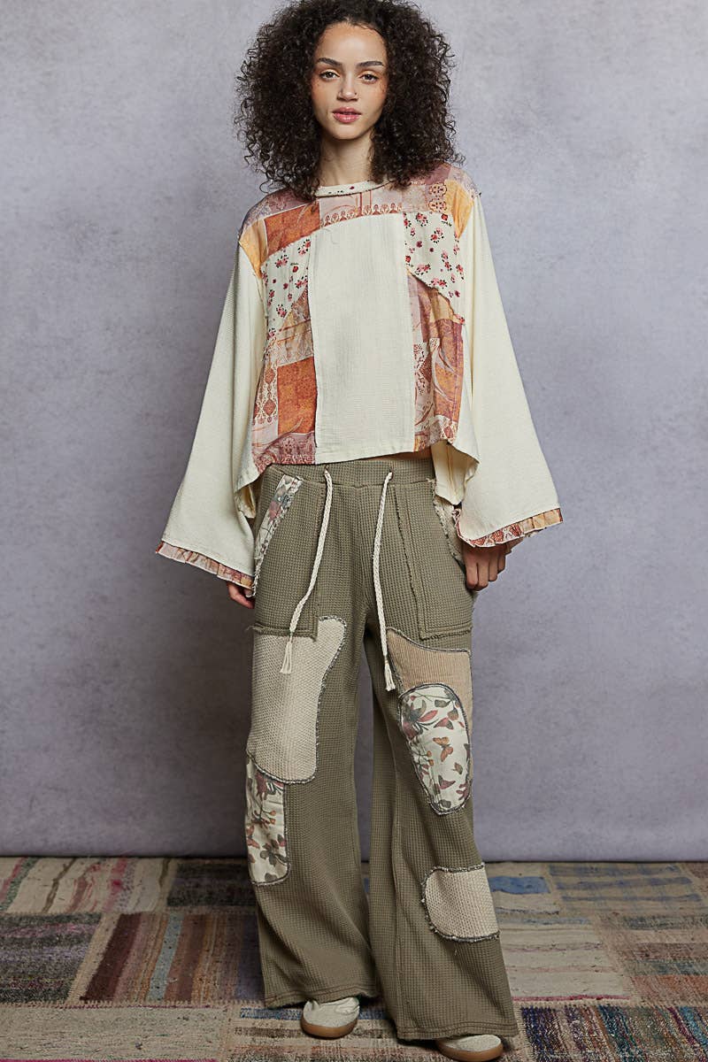 Pol Clothing - Wholesale Blouse - Women's - Long sleeve double gauze printed woven contrast top16