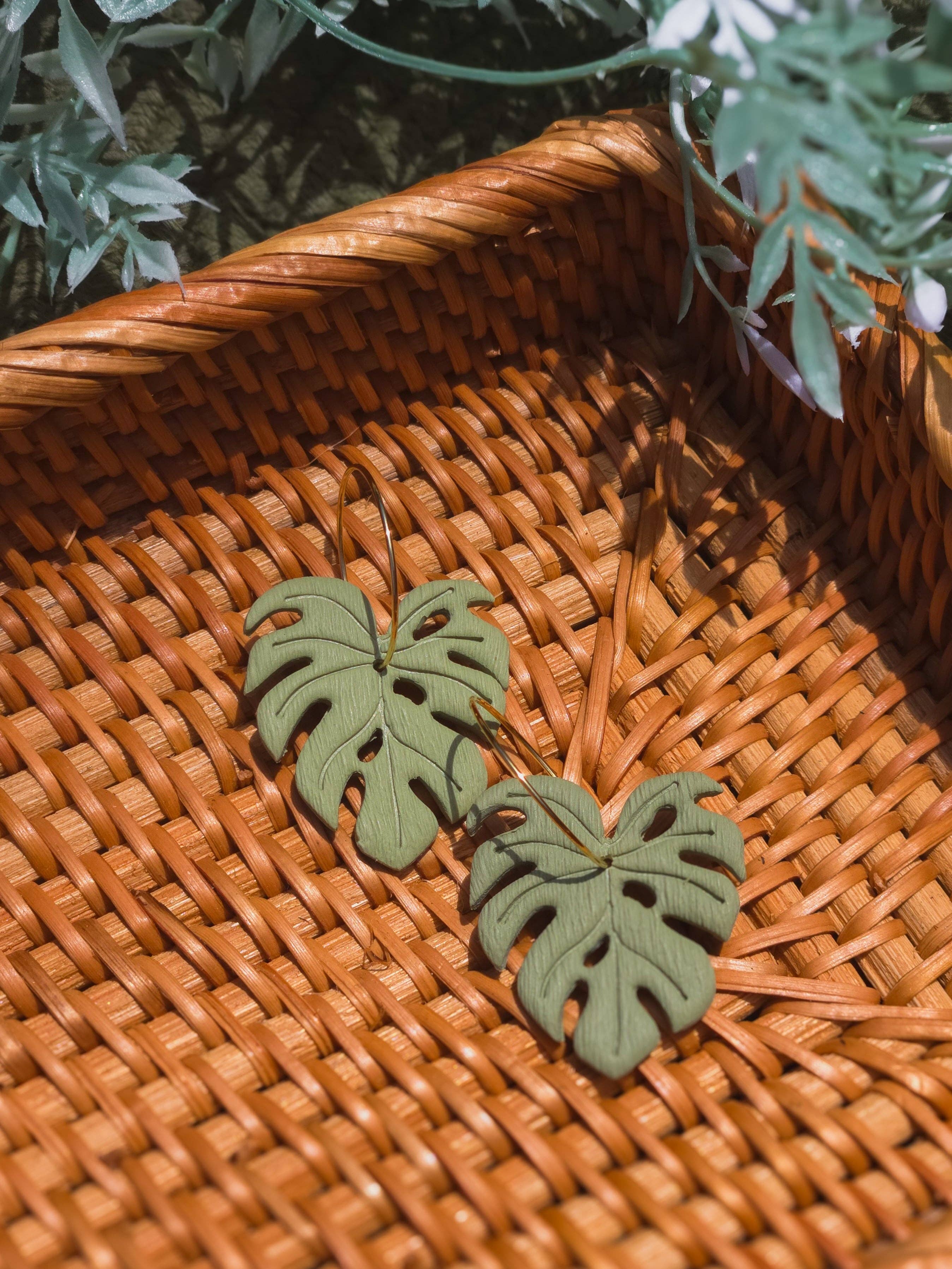 Ivy Lane Clay Co. - Wholesale Hoop Earrings - Monstera Hoops