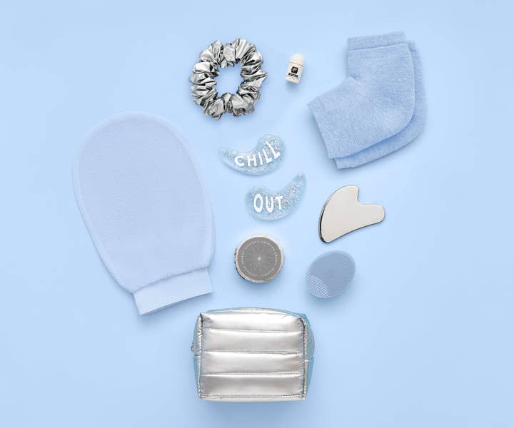 Pinch Provisions - Wholesale Bath & Body Set - Winter Wellness Kit | Silver Puffer