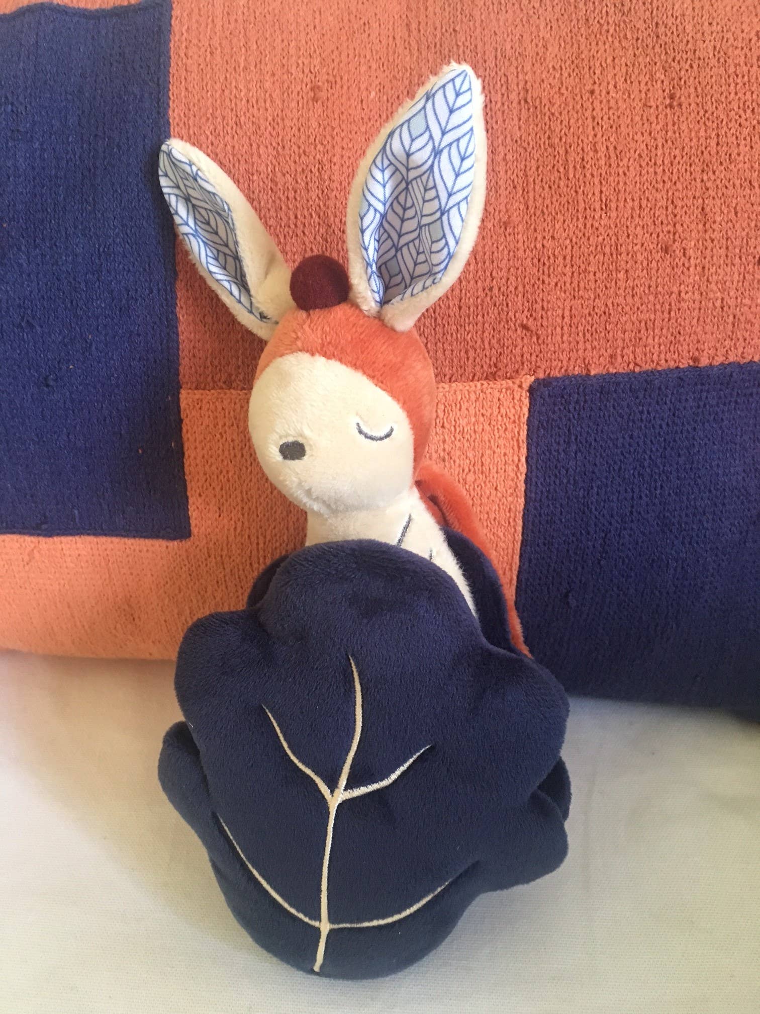 Ebulobo - Wholesale Stuffed/Plush Toy - Kids & Baby - NEW Gabin musical rabbit3