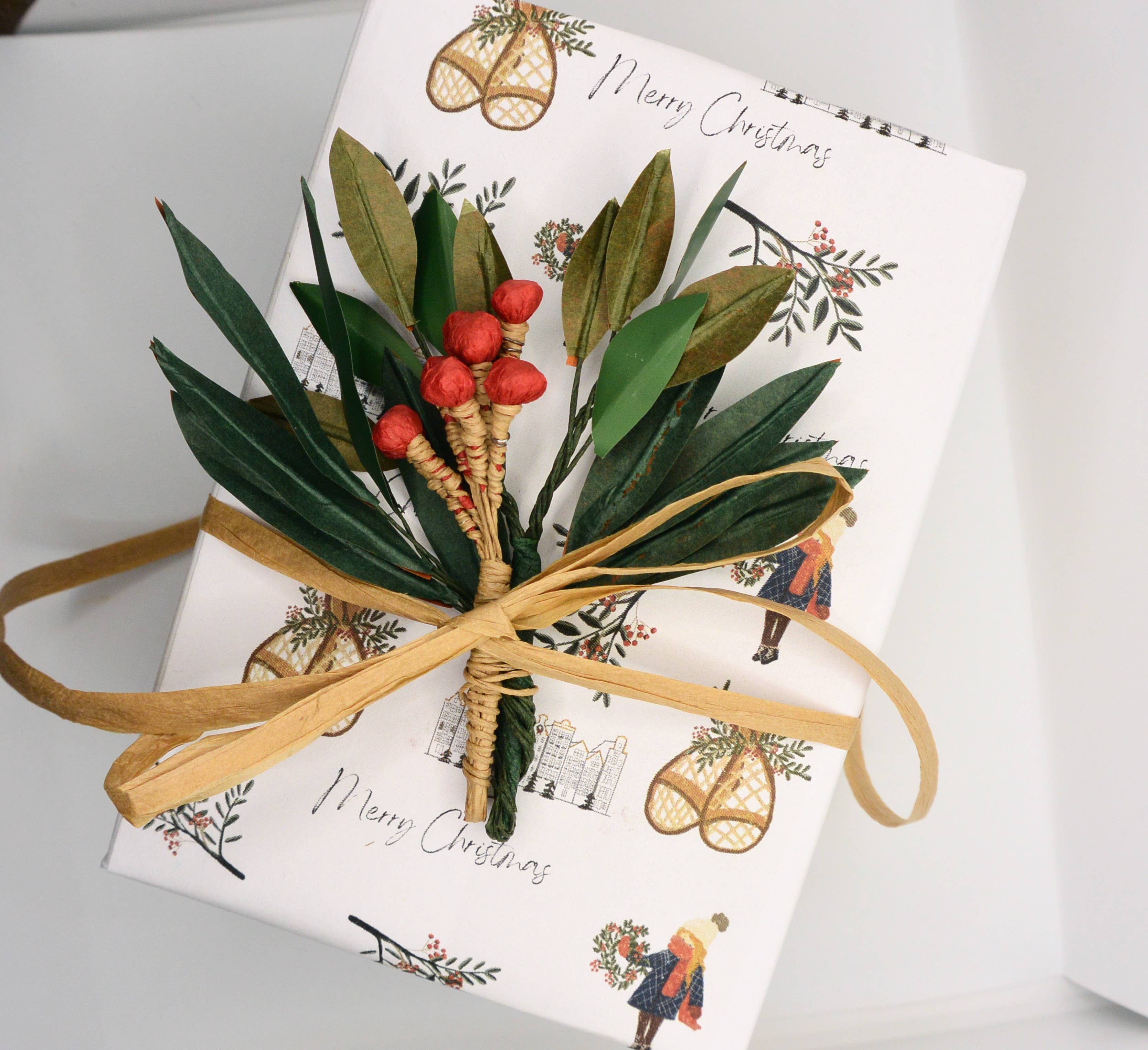 Beautiful Things By Bec - Wholesale Christmas Decoration - Natural style paper Holly Floral Christmas present Topper, g