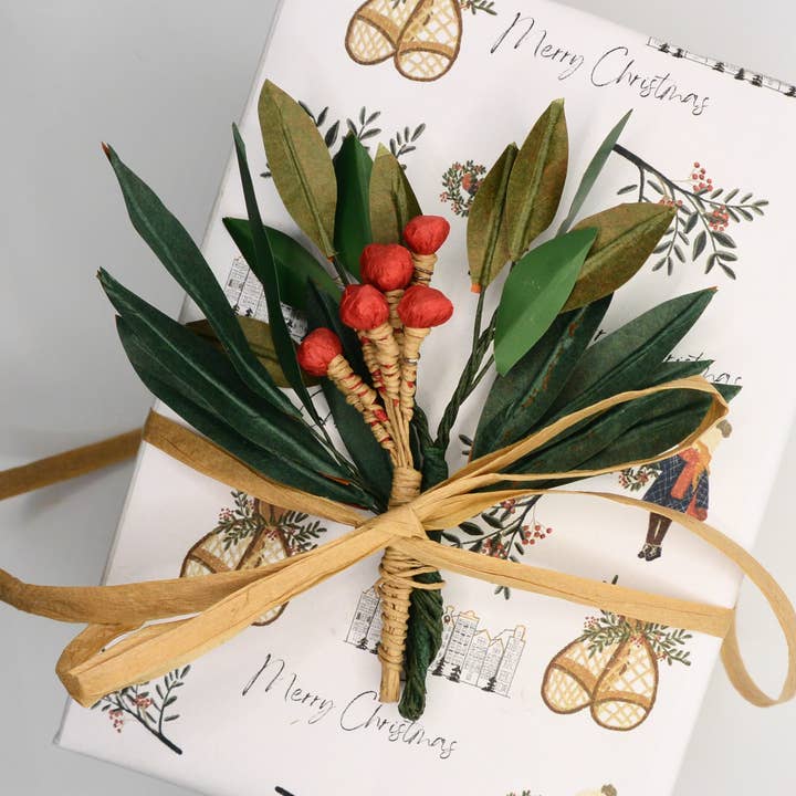 Beautiful Things By Bec - Wholesale Christmas Decoration - Natural style paper Holly Floral Christmas present Topper, g0