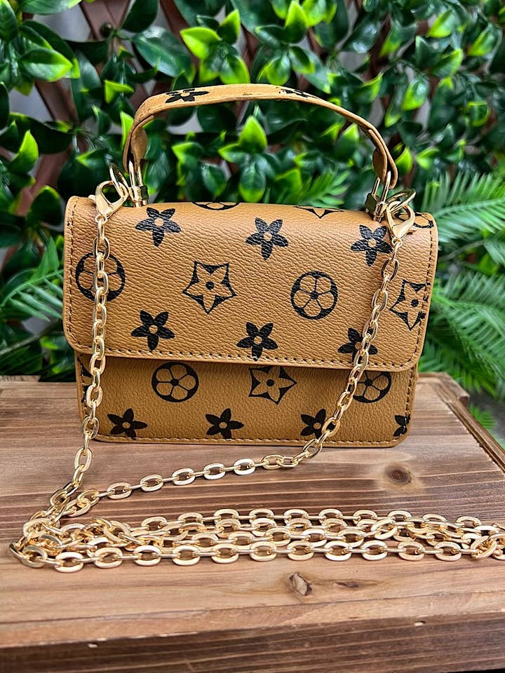 Camel star printed crossbody with chain. BBG25153071 S for wholesale by Kids Charm Online