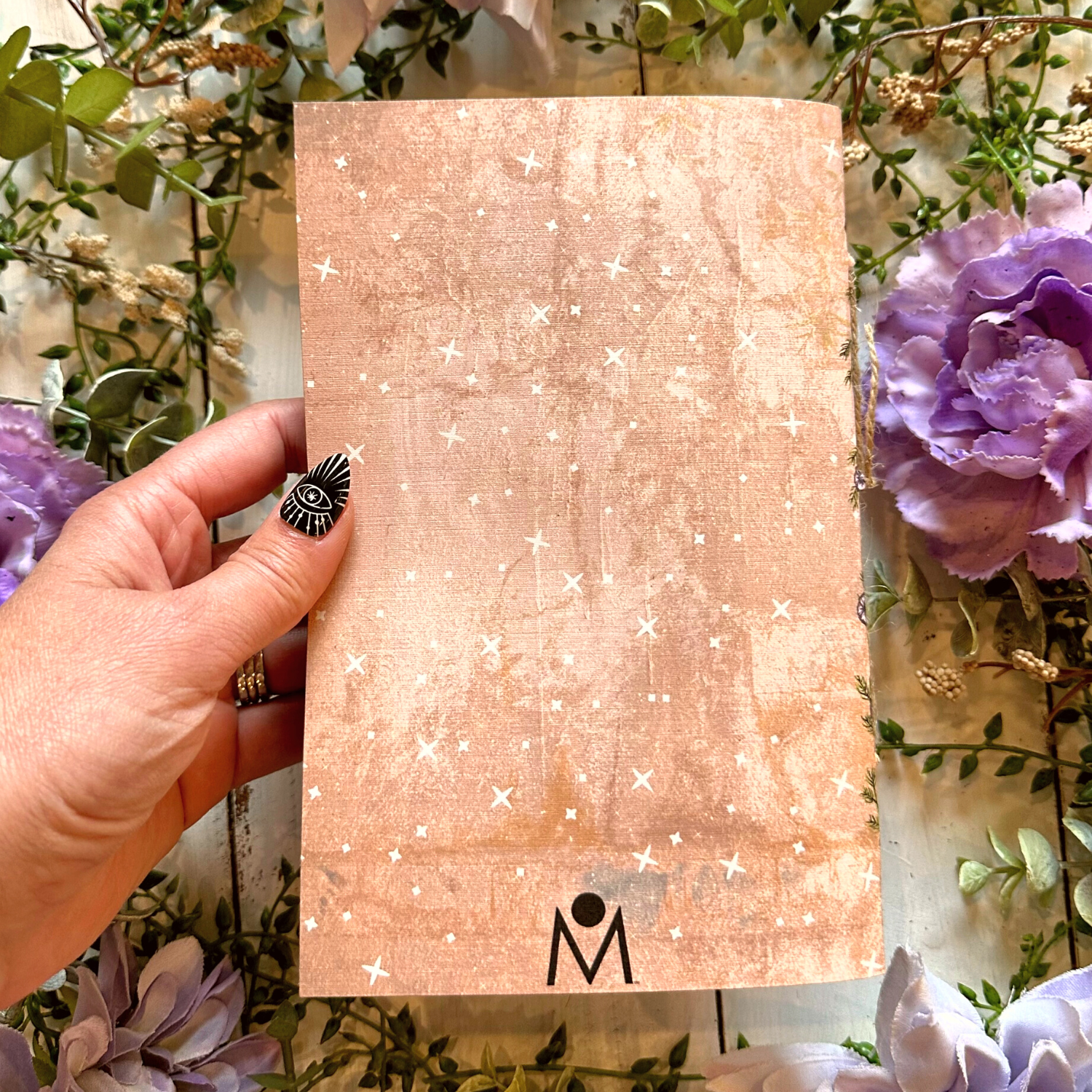 NOMAD Moon Magic - Vendita all'ingrosso Diari/agende - Diario estetico vintage fatto a mano, rana strega e fungo7
