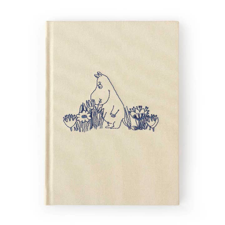 3P4 x Moomin® — Carnet brodé « Jardin de Moomintroll » pour la vente par Three Potato Four