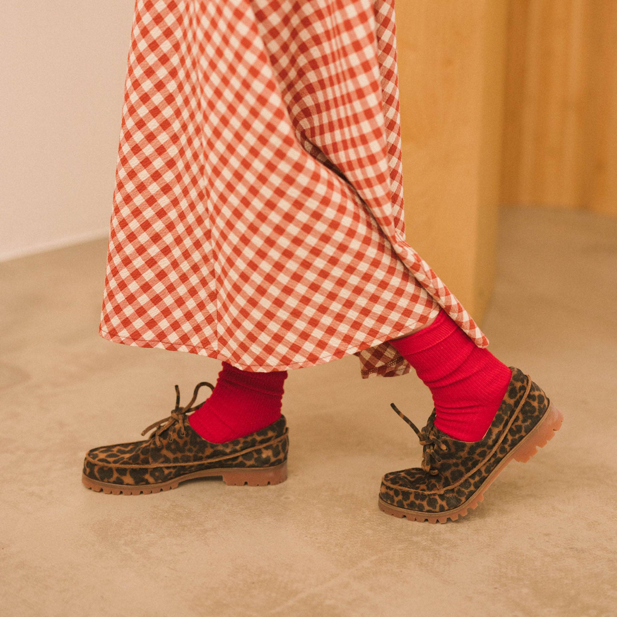 brown Tefer Flats, pattern velvet for wholesale on Faire8