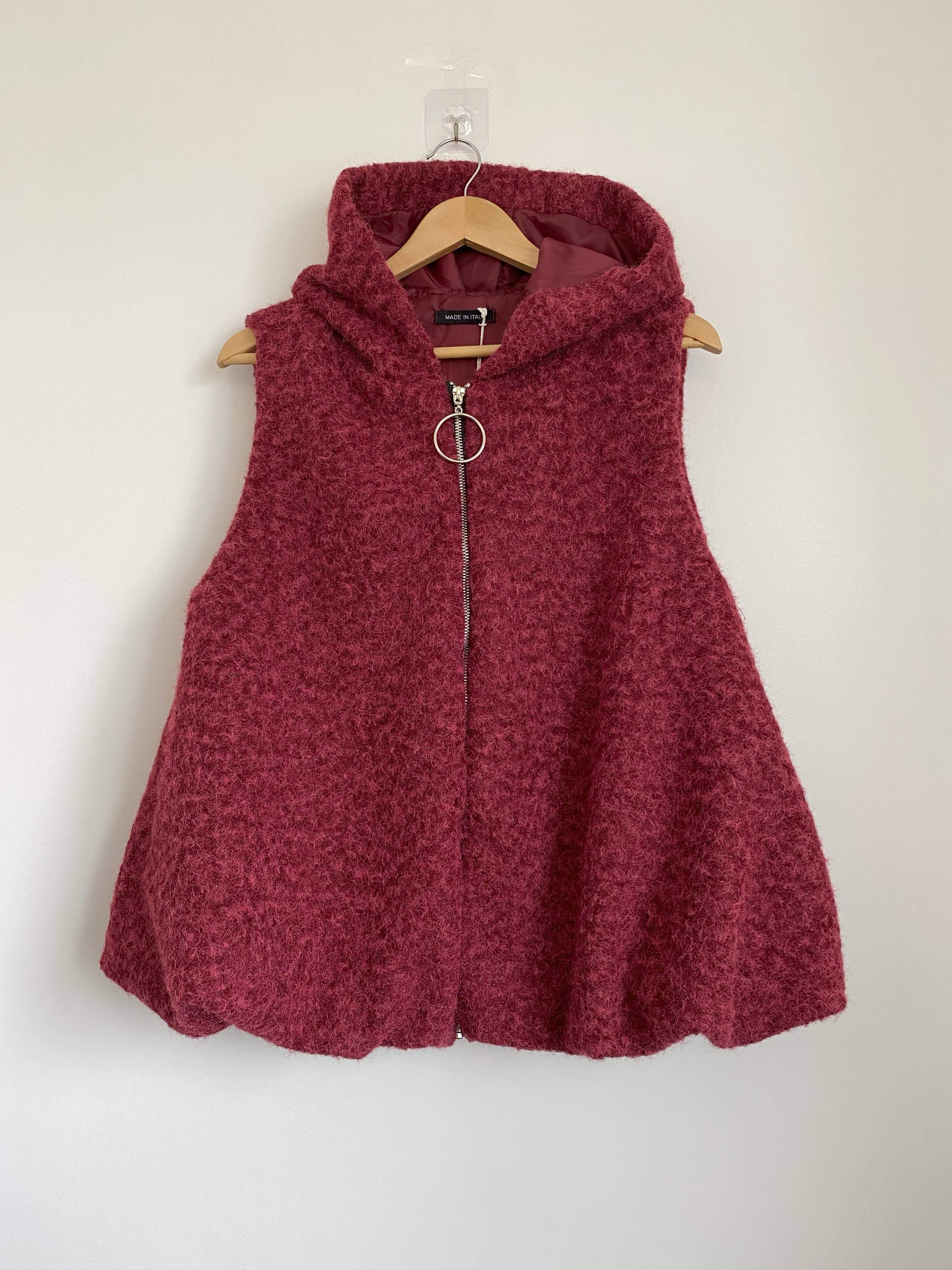 ORNELLA PARIS - Wholesale Jacket - Women's - sleeveless hooded zip-up jacket BLL-V609090