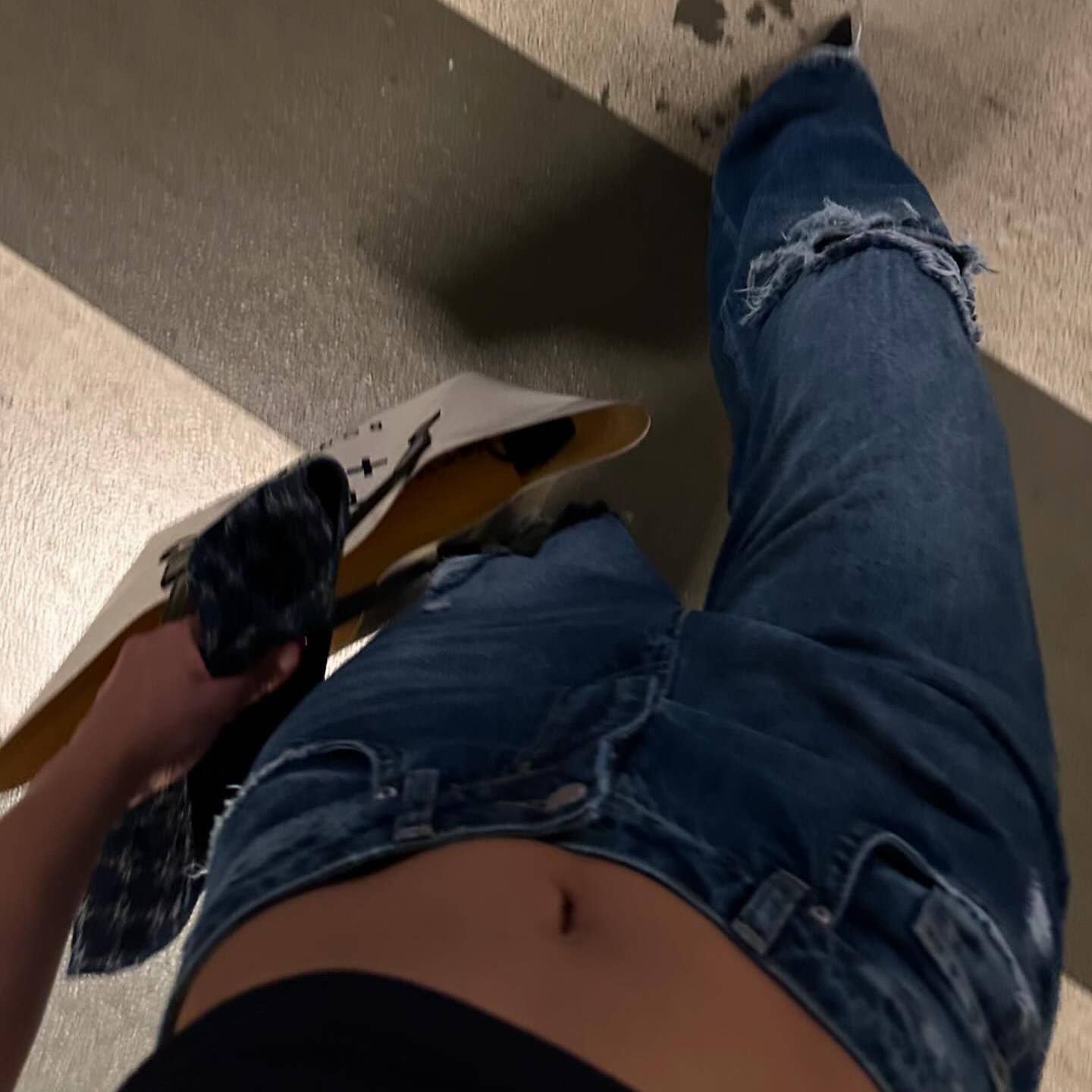 Blue Women's loose casual ripped jeans wide leg trousers for wholesale on Faire5