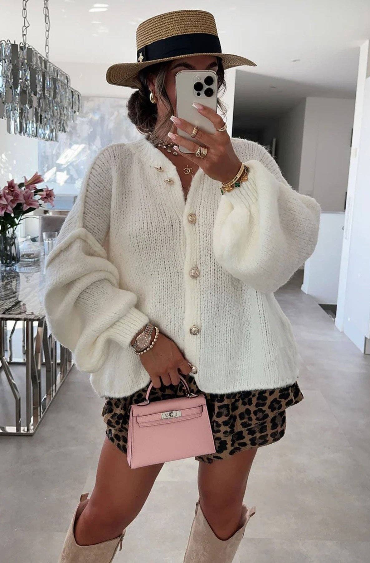 Ivoire Cardigan Amara à gros boutons dorés-Ivoire en vente sur Faire1