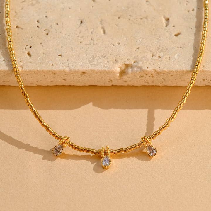 Collier "Louve" pour la vente par howlitetrib