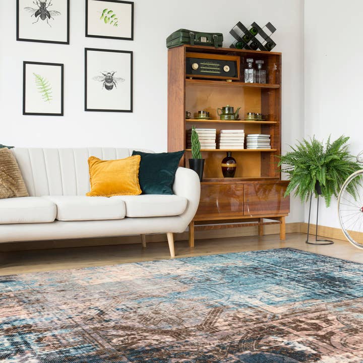 Vintage Indiana 300 Rug Blue/Brown for wholesale by Vivorum