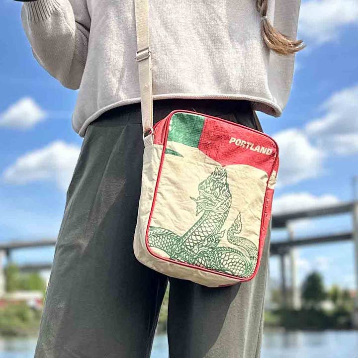 Malia Designs - Wholesale Crossbody Bag - Women's - Serpent Crossbody Bag4