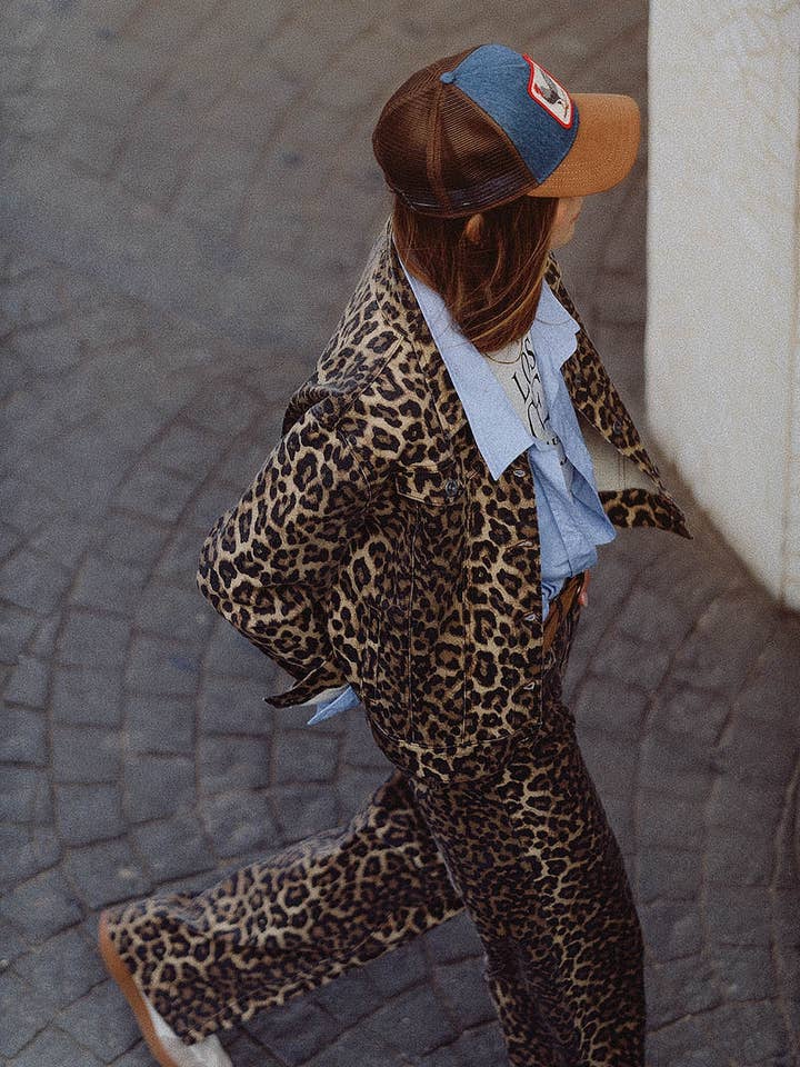 Brown Jacket with leopard Print in denim fabric for wholesale on Faire1